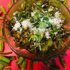 A picture of Gawar (Cluster beans) bhaji with no onion no garlic.