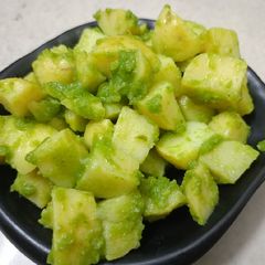 A picture of Chatpate Dhaniya Ke Aloo.