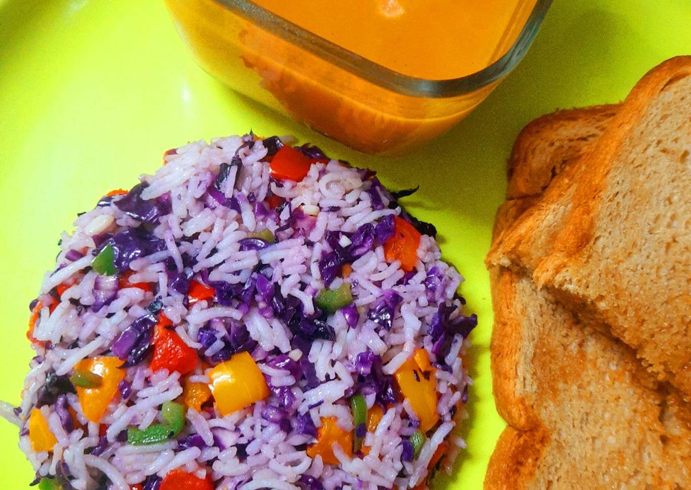 Garlicky Red Cabbage Rice
