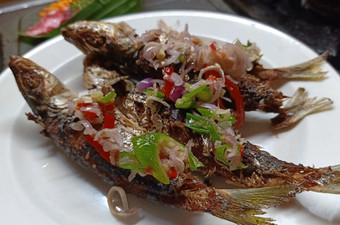 Anti Ribet, Memasak Ikan Lemuru Sambal Matah versi Bali Simpel