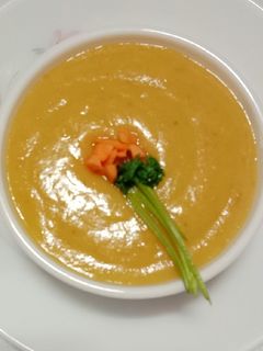 মসুর ডাল স্যুপ (Masoor Dal Soup recipe in Bengali) রেসিপির প্রধান ছবি