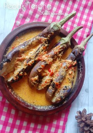 Foto resep Pecak terong kuah santan