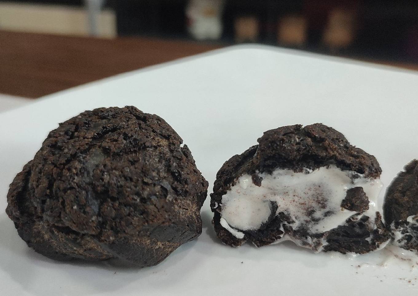 Oreo Cookie Choux