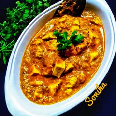 A picture of Restaurant style paneer masala.
