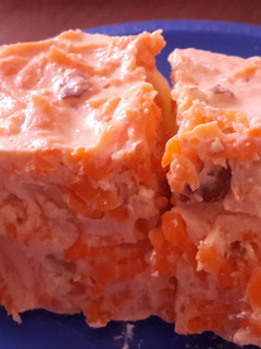 Una foto de Gelatina de ensalada de zanahoria