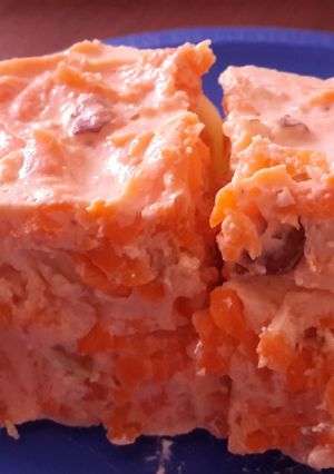 Una foto de Gelatina de ensalada de zanahoria