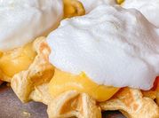 Una foto de lemon pie sin mantequilla