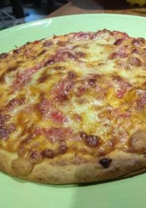A picture of Tortilla Pizza!.