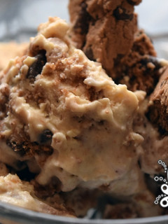 Foto principal de Helado de Galleta con chispas de chocolate