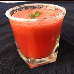 A picture of Fresh watermelon juice.