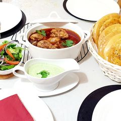 A picture of Chicken Quorma.