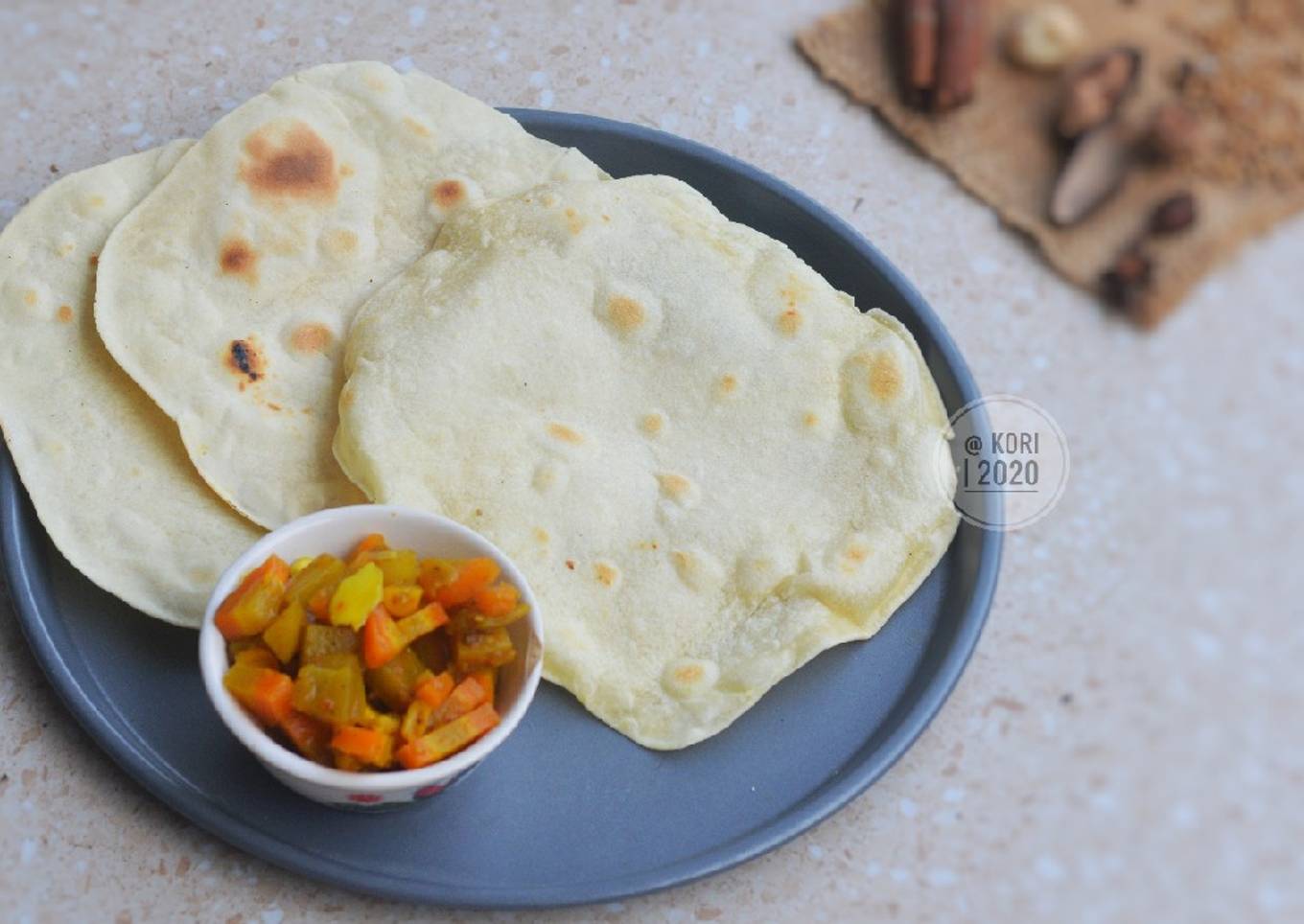 Maida Capati Terigu (Roti India)