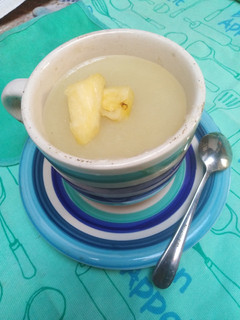 Una foto de Postre Crema de arroz con piña