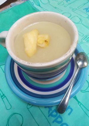 Una foto de Postre Crema de arroz con piña