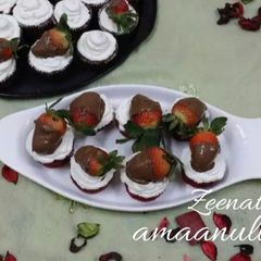 A picture of Red Velvet Cuppies With Chocolate Coated Berries.