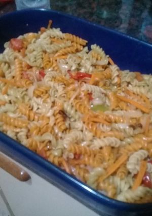 Una foto de PASTA Y VEGETALES, que combinación!!!