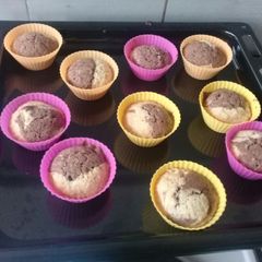 A picture of Orange Chocolate Queen Cakes.