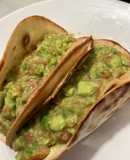 Tacos de panceta ibérica y guacamole