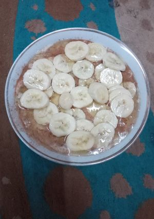 صورة لوصفة طبق شوفان بالموز والعسل