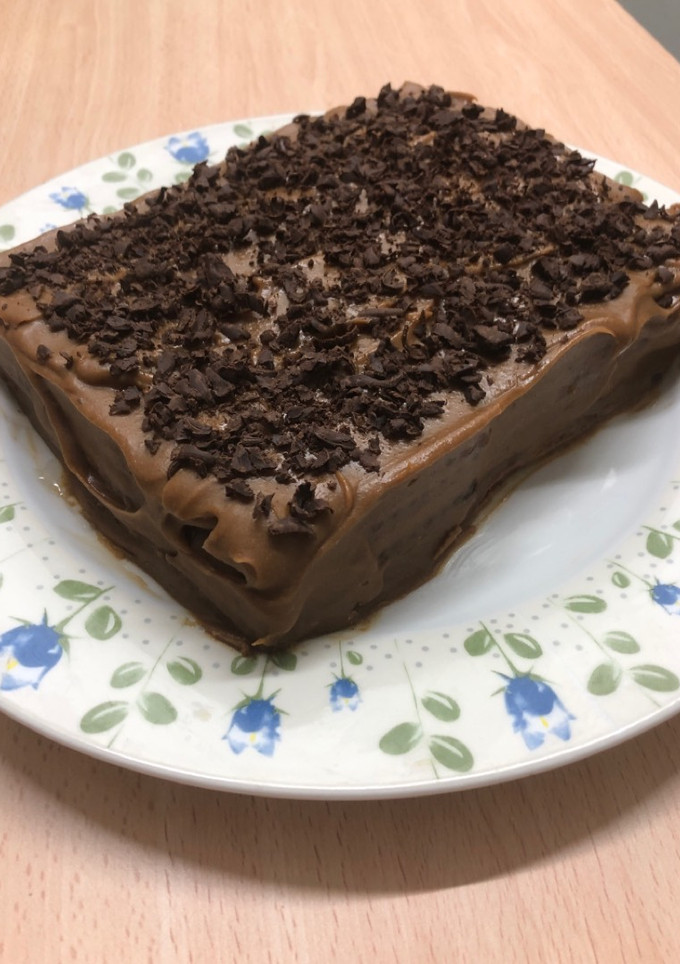 Una foto de 183. Tarta de moka con galletas (postre)