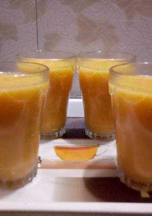 A picture of Sweet melon smoothie.