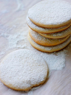 Una foto de Korzhik de leche o la galleta seca