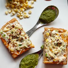 A picture of Inside Out pizza sandwich.