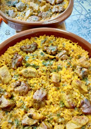 Una foto de Arroz al horno trufado con carrillada y solomillo