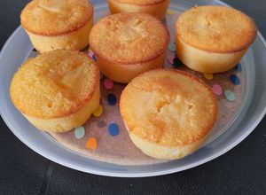 Une photo de Gâteaux moelleux rhum ananas 🍍