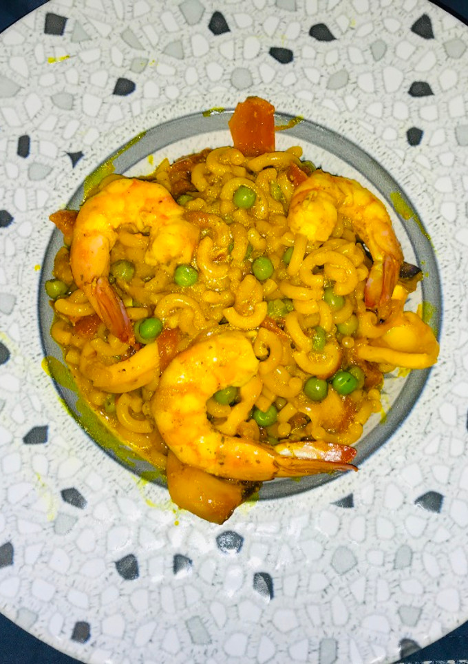Una foto de Fideos a la cazuela con calamar
