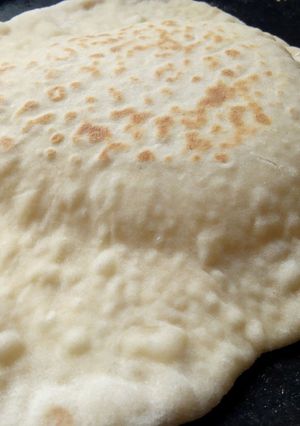 A picture of Pita bread.