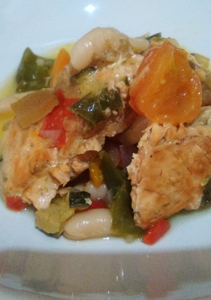Una foto de Estofado rápido de salmón