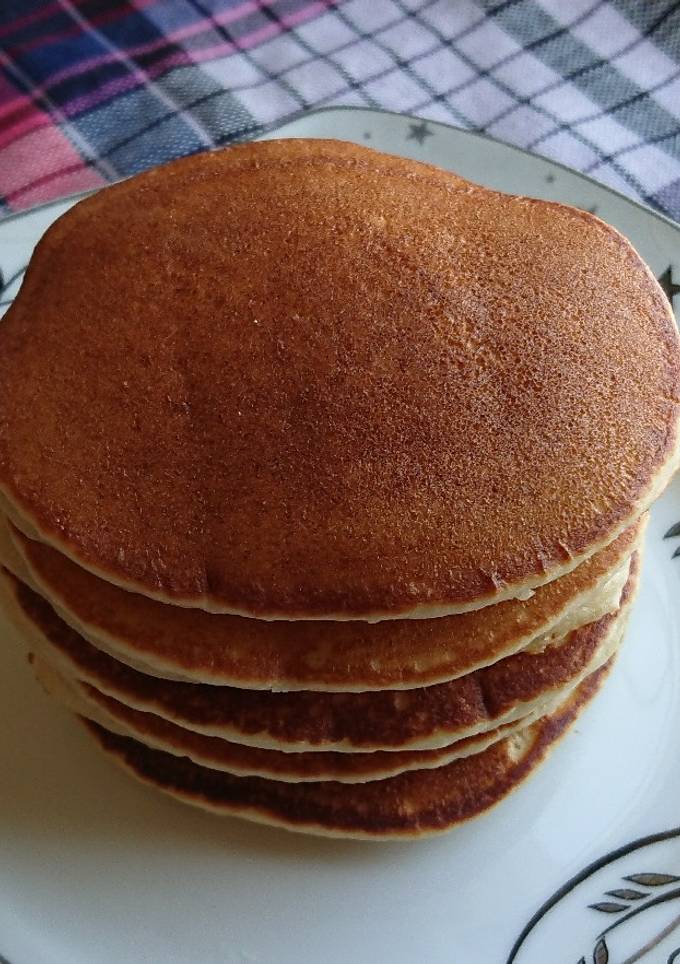 Hình của món Pancake Dừa Hạnh Nhân.