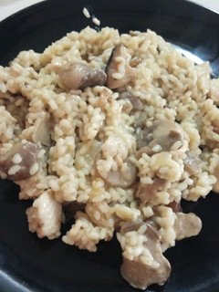 Una foto de Risotto de setas y pollo
