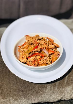A picture of Spicy Eggsauce.