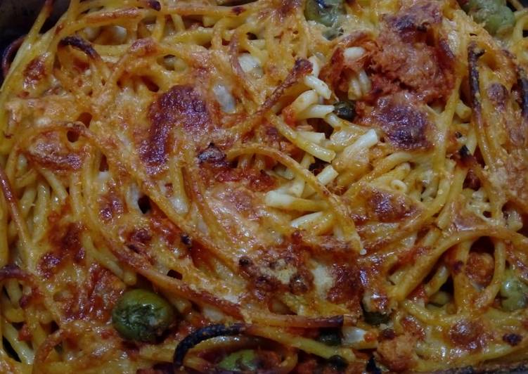 Recipe of Ultimate Bucatini alla pizzaiola in forno