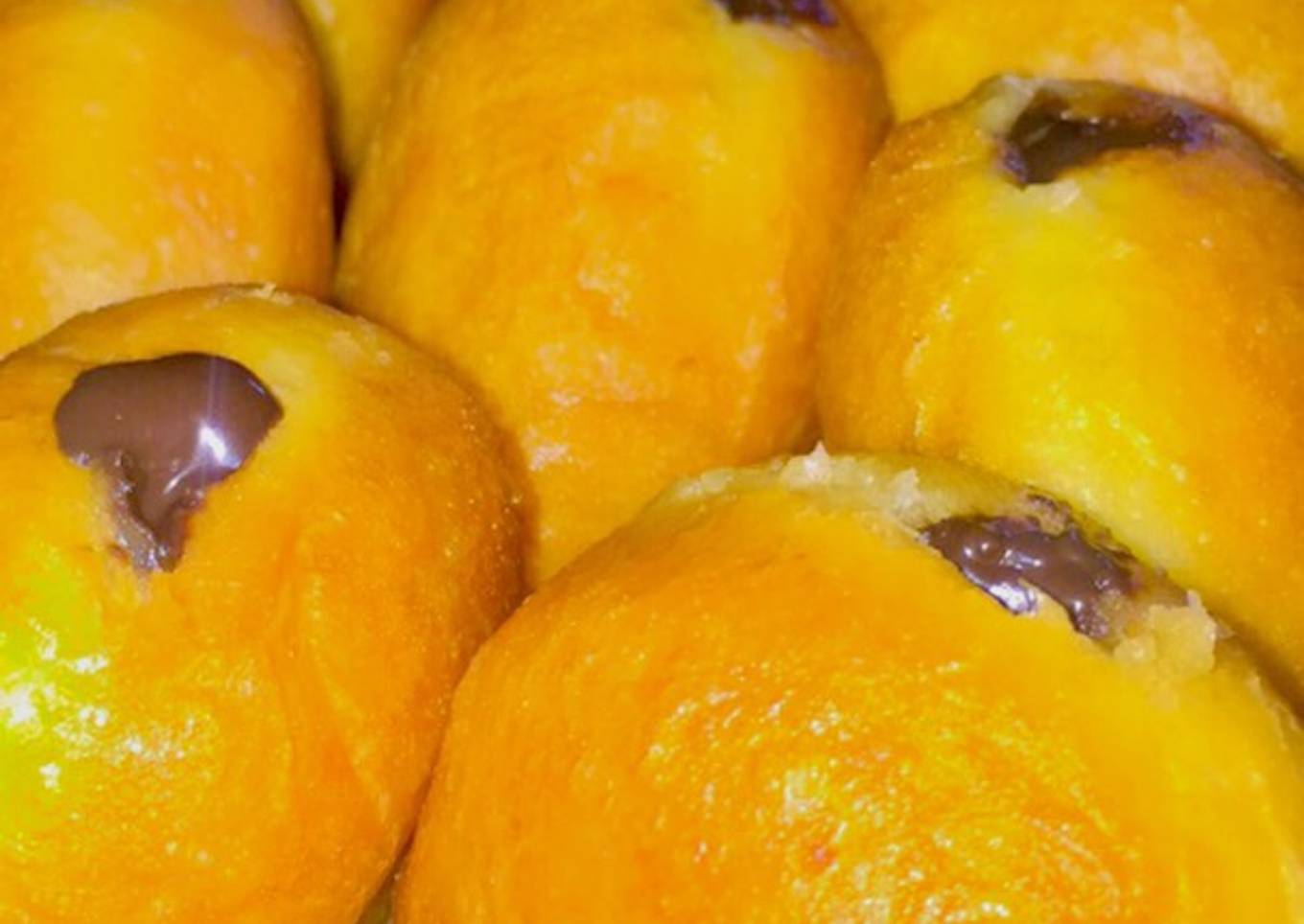 1. Donat empuk & lembut
