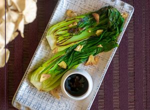 Foto principal de Pak choi salteado al ajo y cayena
