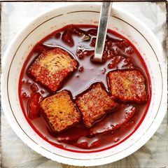 20 Minute Beetroot Tomato Soup A picture of 20 Minute Beetroot Tomato Soup.