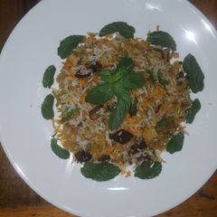 A picture of Chicken biryani.