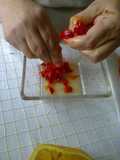 Salsa enciende pasión  de chile jalapeño rojo a mano