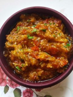 तीखा बैगन भरता (Tikha baingan bharta recipe in hindi) रेसिपी मुख्य फोटो