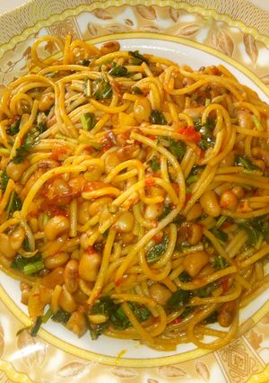 A picture of Spaghetti and beans with alanyahu.