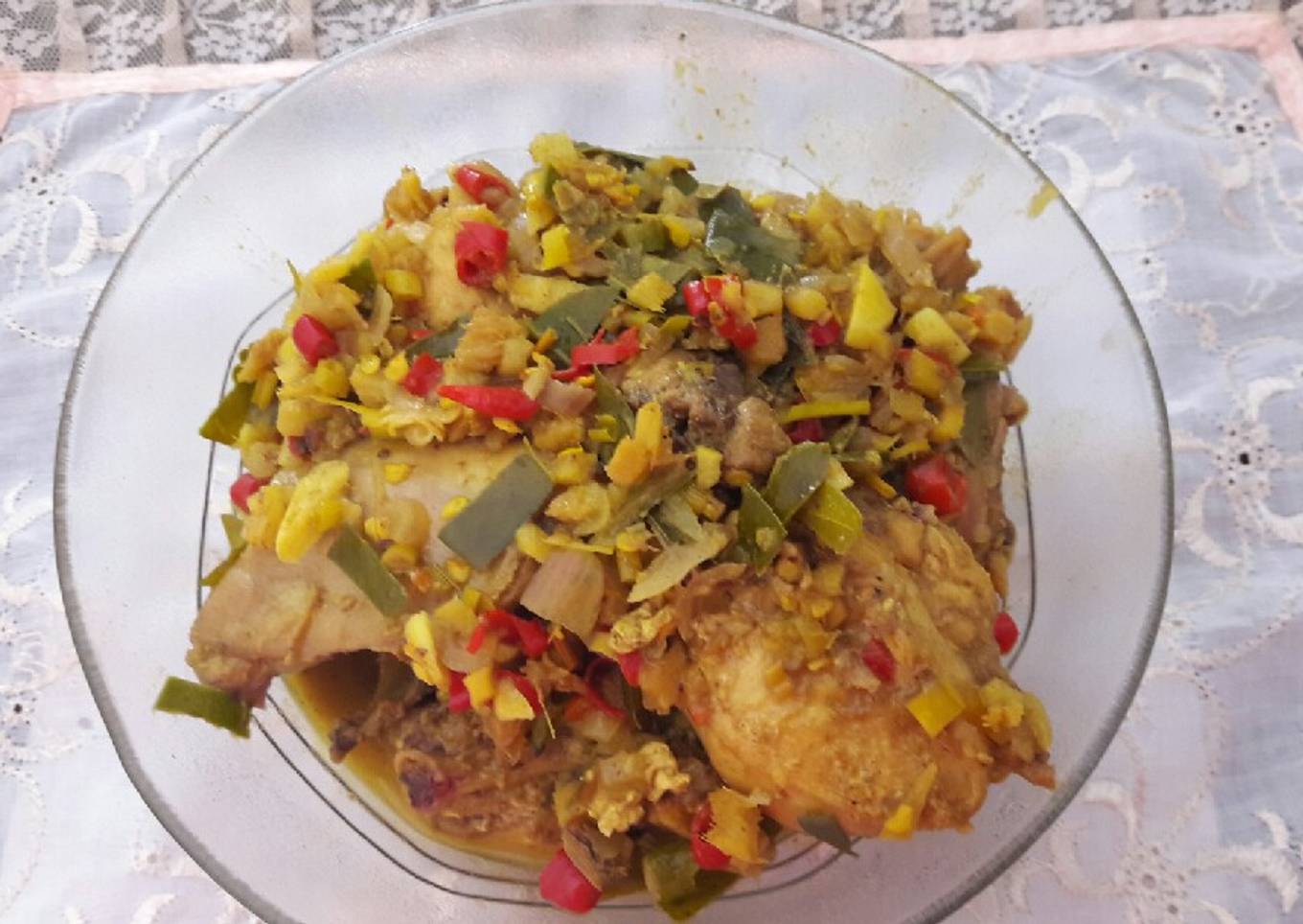 Ayam Betutu bumbu iris