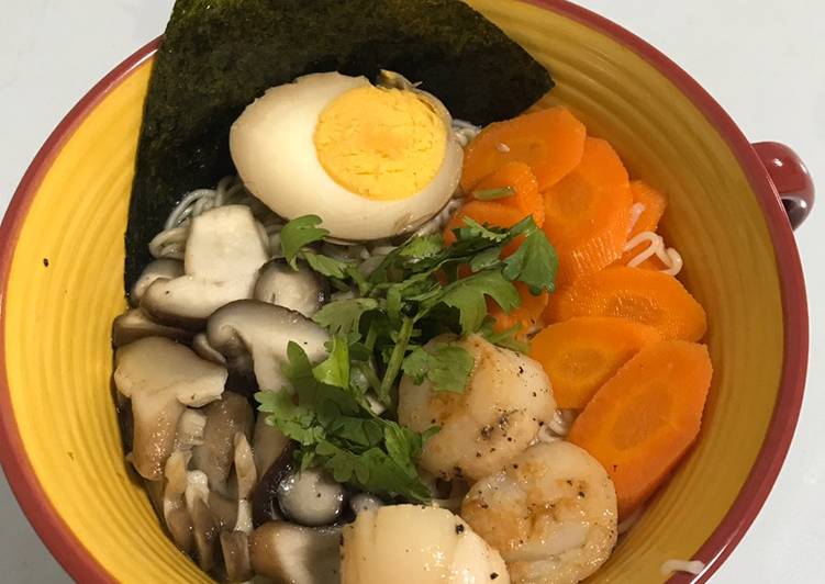 Simple Way to Prepare Super Quick Homemade Scallop Ramen