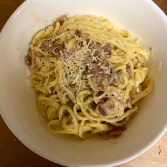 A picture of Pasta Carbonara.