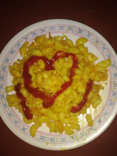 A picture of Macaroni.
