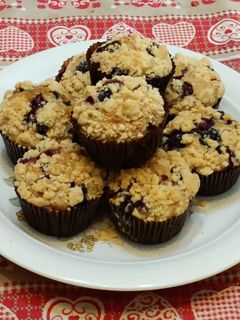 Foto di Blueberry Muffin.. ovvero i muffin americani ai mirtilli con crumble