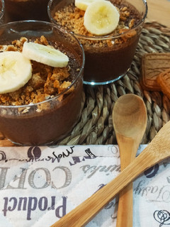 Una foto de "Natillas" vegetarianas de chía, bebida de arroz y cacao 🥣🍫