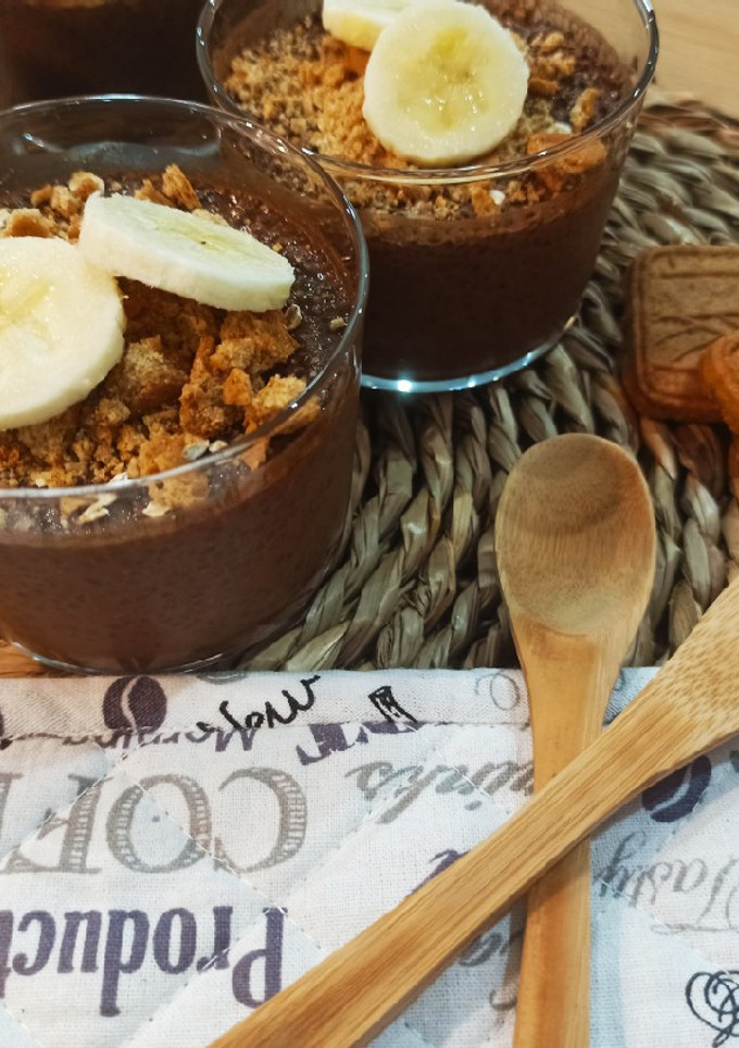 Una foto de "Natillas" vegetarianas de chía, bebida de arroz y cacao 🥣🍫